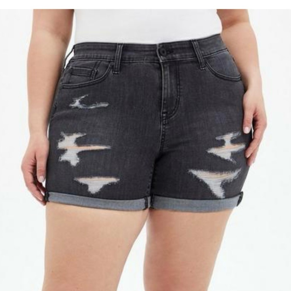 Torrid Light Black‎ Denim Mid Rise Stretch Ripped Jean Shorts Size 24